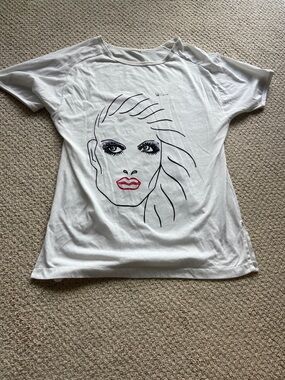Women’s White Graphic Tee with Face Illustration